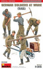 Mini Art - German Soldiers at Work 5figs 1:35