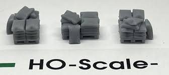 Phoenix - HO Sacks on a Pallet,Full 3pcs
