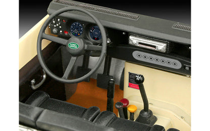 Revell - 1:24 Land Rover Series III