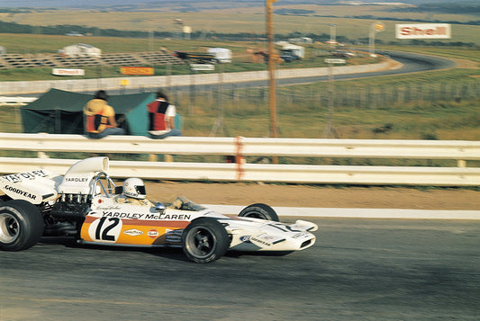 Tameo - SLK034 McLaren M19 Ford Cosworth - 1972 - White Metal Car Kit - Scale 1:43, Made in Italy