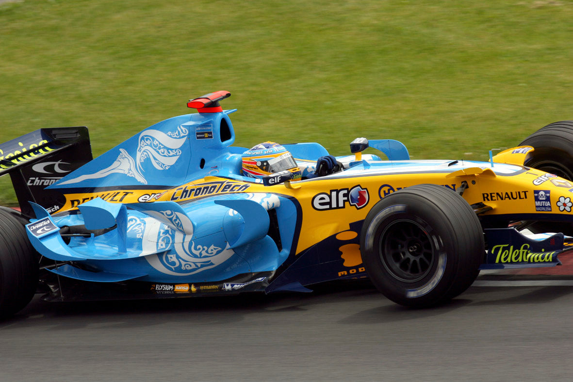 Tameo - SLK040 Renault R26 - 2006 Canadian GP - White Metal Car Kit - Scale 1:43, Made in Italy