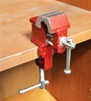 Squadron - Mini Bench Vise