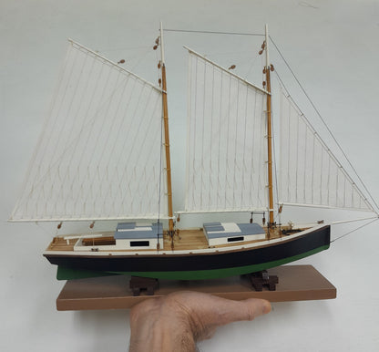 Midwest - 968 Sharpie Schooner 1:32