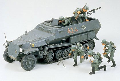 Tamiya - Sd.Kfz.251 Hanomag 1:35