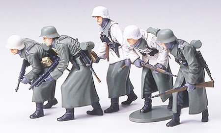 Tamiya - German Assault Infantry Winter