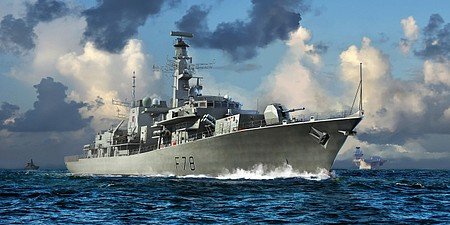 Trumpeter - HMS Kent F78 Type Frigate 1:700