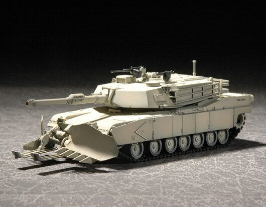 Trumpeter - Us M1A1 Abrams w/Mine Clearing Blad 1:72