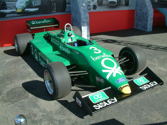 Tameo - SLK078 Tyrrell 011 Ford - 1983 - White Metal Car Kit - Scale 1:43, Made in Italy