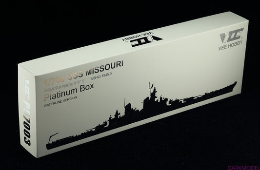 Vee Hobby - Platinum USS Missouri BB-63 1945 1:700