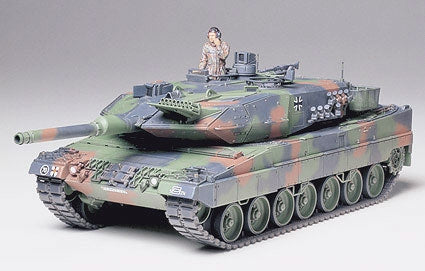 Tamiya - German Leopard 2 A5 Main Battle Tank 1/35 Scale