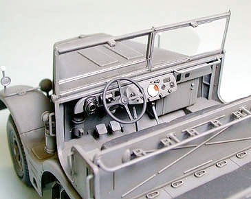 Tamiya - German 18 Ton Heavy Halftrack 1/35 Scale
