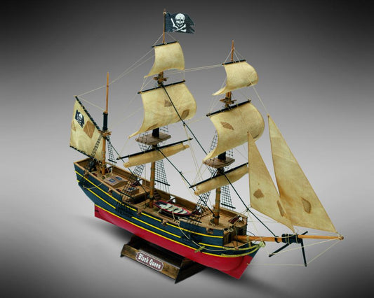 Dusek-Mamoli - Mamoli MM60 Black Queen - Wooden model kit with pre-carved hull - Scale 1/135 - Length 13.2 in - Height 11 in