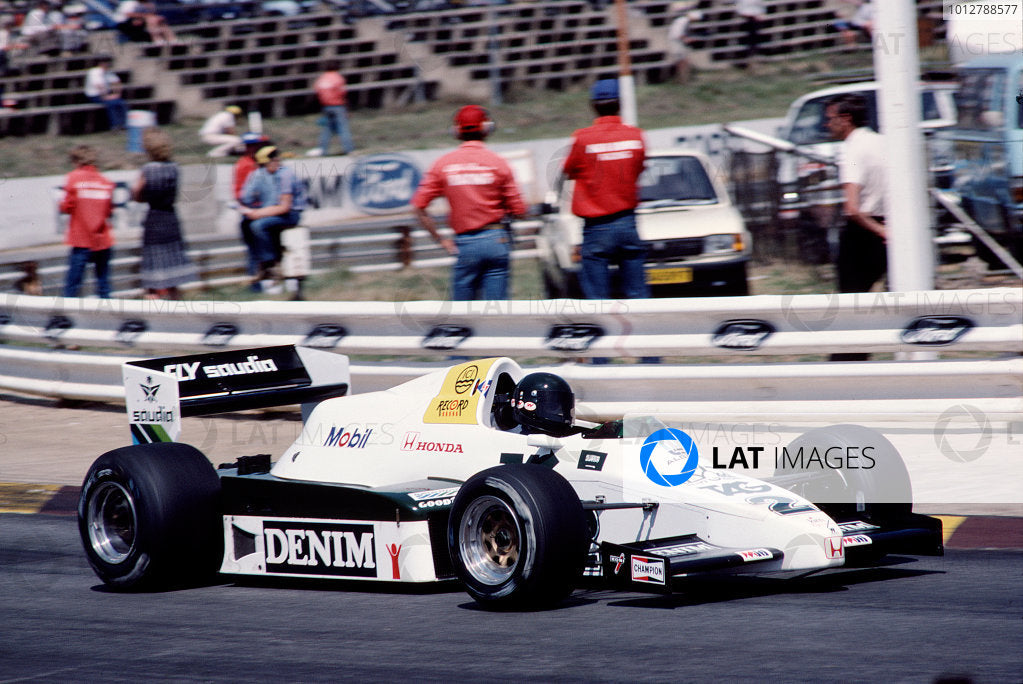 Tameo - SLK119 Williams FW 09 Honda - 1983 - White Metal Car Kit - Scale 1:43, Made in Italy